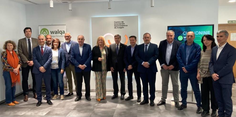 Aliaga firma convenios Walqa