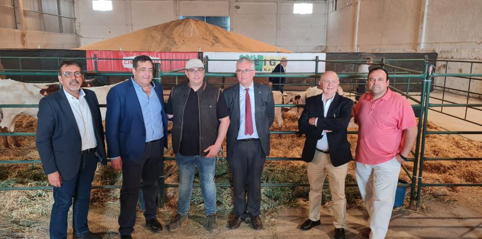 El consejero Olona ha participado en la inauguración de las 17ª edición de la Feria Valga.