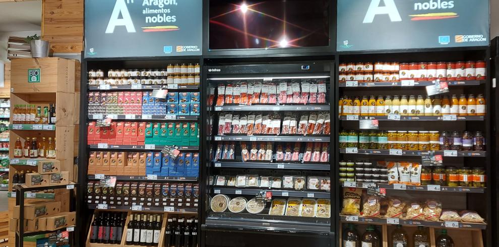 Corner Carrefour Actur 2022.