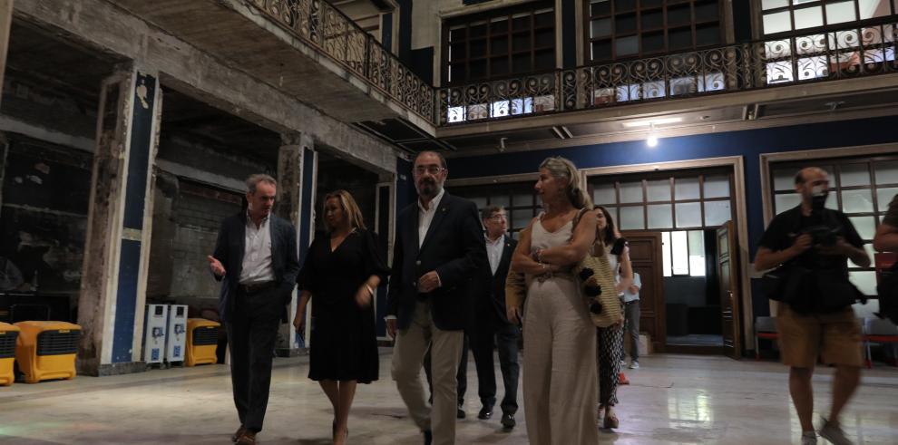 Lambán visita la sede de la Cámara de Comercio de Zaragoza