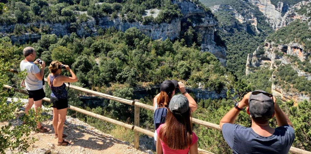 Observación de aves en el Parque Natural de Guara.