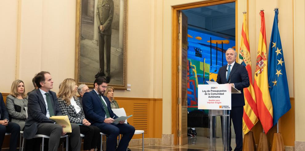 El presidente de Aragón, Jorge Azcón, durante la presentación de la Ley de Presupuestos para 2024.