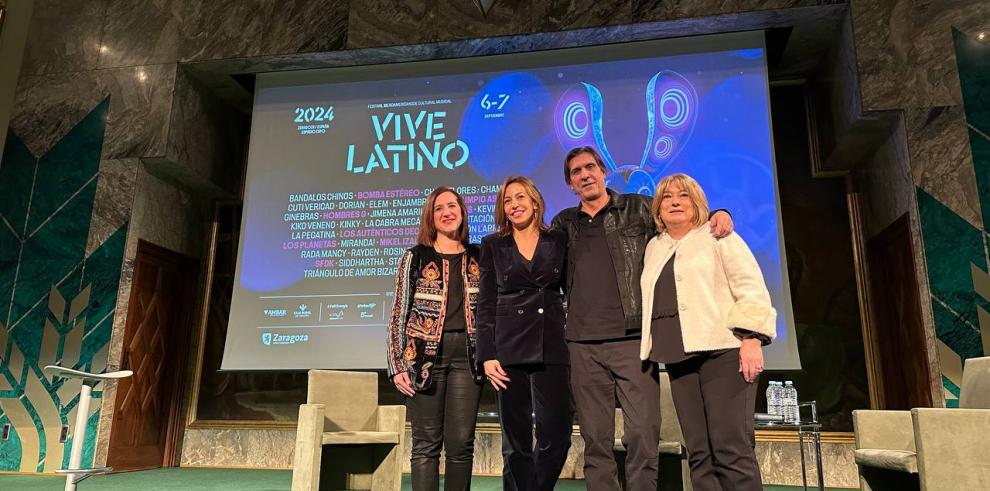 Sara Fernández, Natalia Chueca, Nacho Royo y Tomasa Hernández en la presentación del festival Vive Latino 2024.