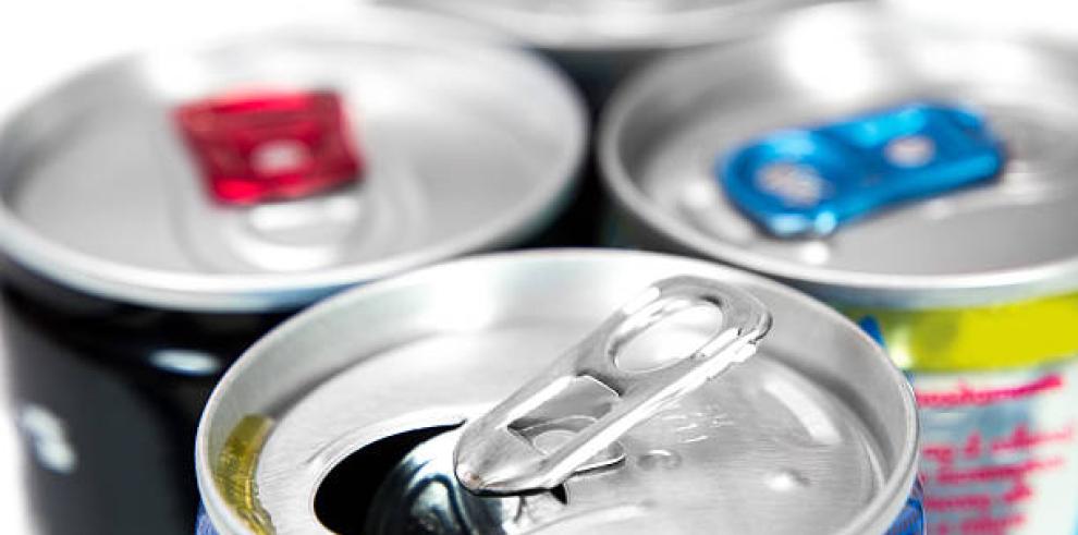 Un grupo de trabajo valorará la posible normativa sobre la venta de bebidas energéticas a menores