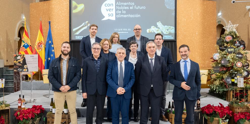 El Foro  Conversa ha contado con la presencia del consejero de Agricultura, Ganadería y Alimentación , Angel Samper