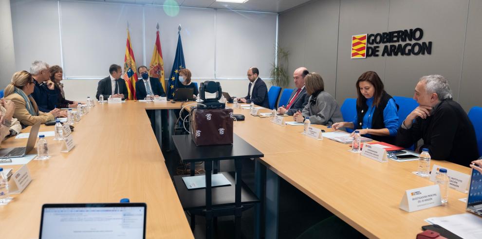 José Luis Bancalero , preside la primera reunión del grupo impulsor de la candidatura de Zaragoza como sede de la Agencia Estatal de Salud Pública.