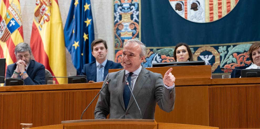 El presidente del Gobierno de Aragón, Jorge Azcón, comparece en las Cortes de Aragón para explicar el grado de cumplimiento de acuerdo de gobernabilidad