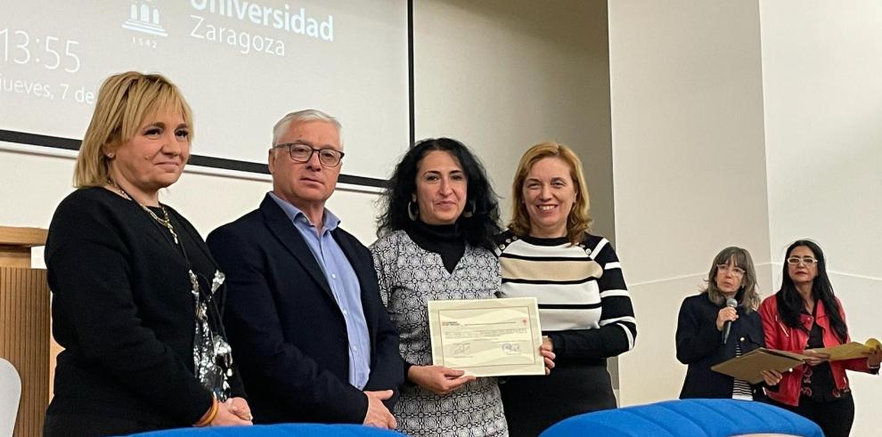 Entrega de diplomas en la XV Jornada de la Red Aragonesa de Escuelas Promotoras de Salud