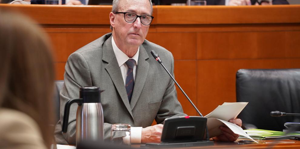 Miguel Gutiérrez, director del CITA en la comisión de Agricultura de las Cortes de Aragón