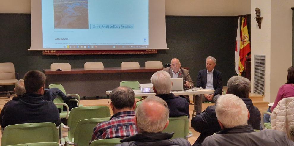 El gerente del IAA, Luis Estaún, en la jornada de Remolinos.