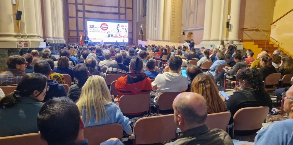 La sala de la Corona se ha llenado en la celebración del Día de la Seguridad y Salud en el Trabajo