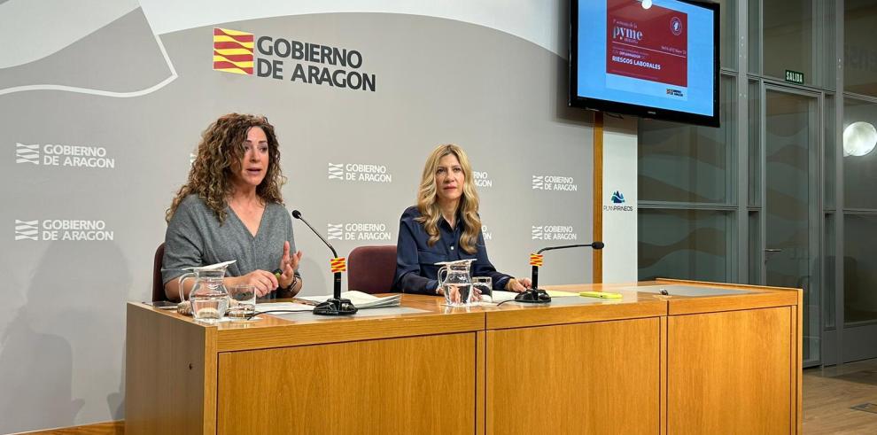 Ana Sanz y Mar Vaquero durante la presentación de la I Semana de la Pyme