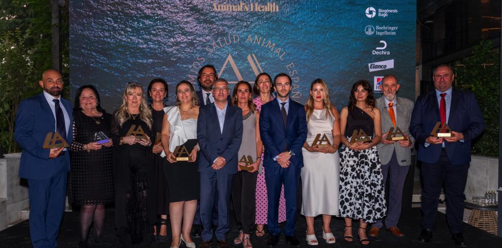 La veterinaria e investigadora del CITA Isabel Casasús recibe el premio Animal’s Health en la categoría Animales de Producción