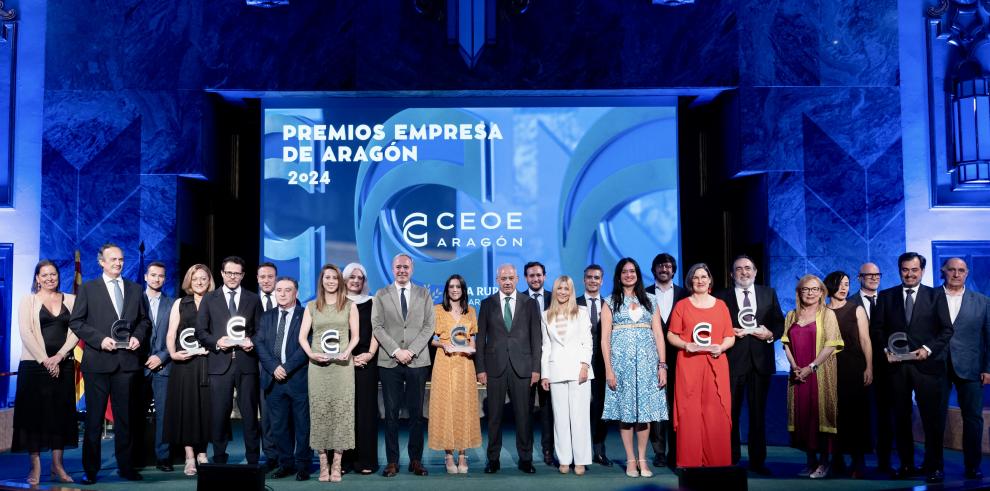 El presidente Azcón participa en los Premios Empresa Aragón, organizados por CEOE Aragón