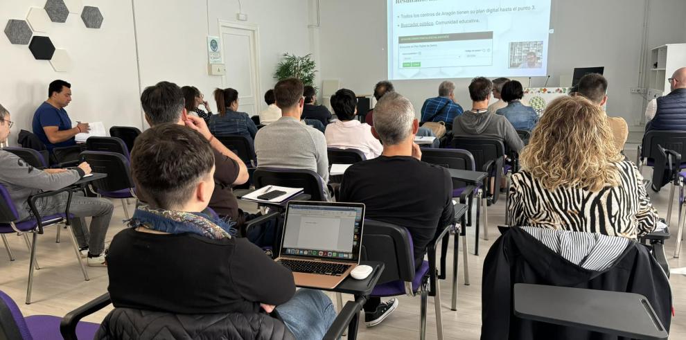 Los centros de profesorado de Calatayud, Ejea y La Almunia han organizado más de 400 actividades formativas en el último curso.