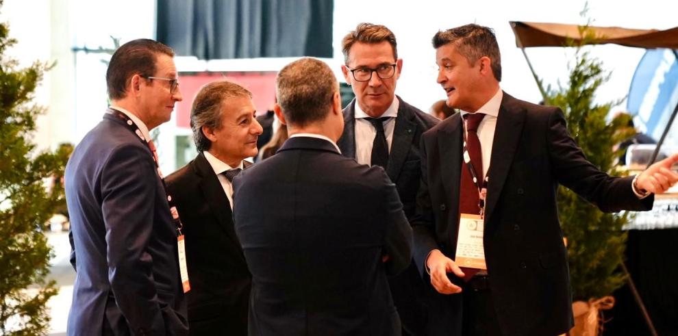Los directores generales de Trabajo y Política Económica han participado en el Araelec Automation Day