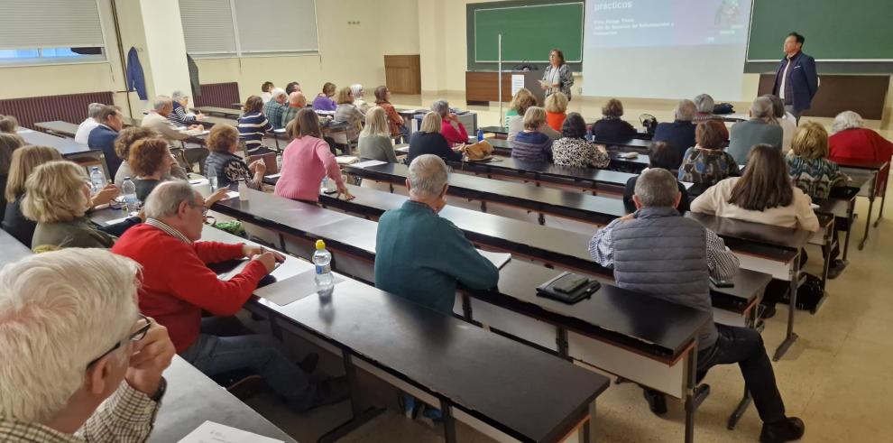 Imagen del artículo La asignatura de consumo se consolida en el curso académico de la Universidad de la Experiencia