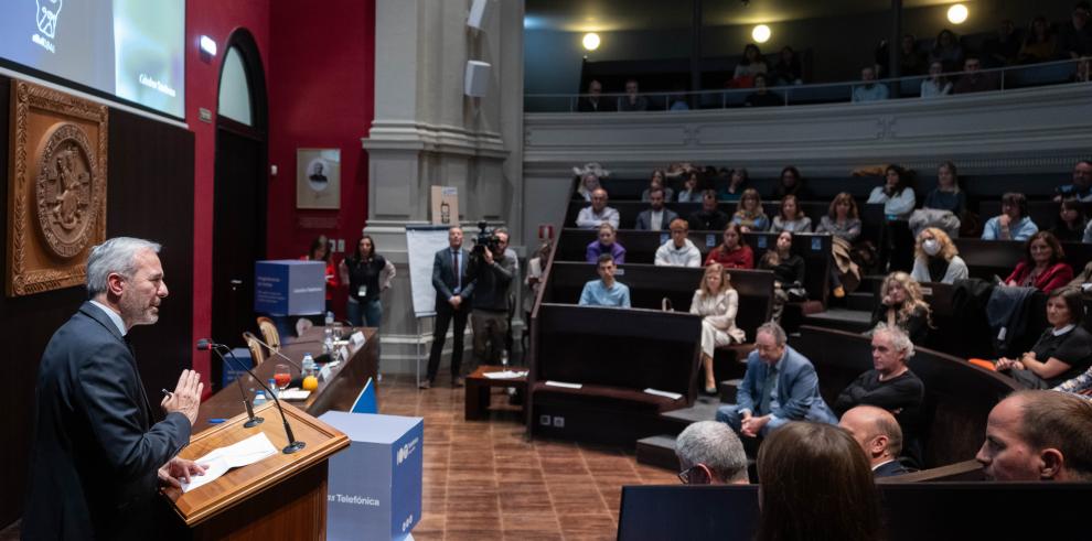 Jorge Azcón clausura la jornada presentada por Ferrán Adrià "Imaginemos sin límites", de la Red de Cátedras Telefónica.