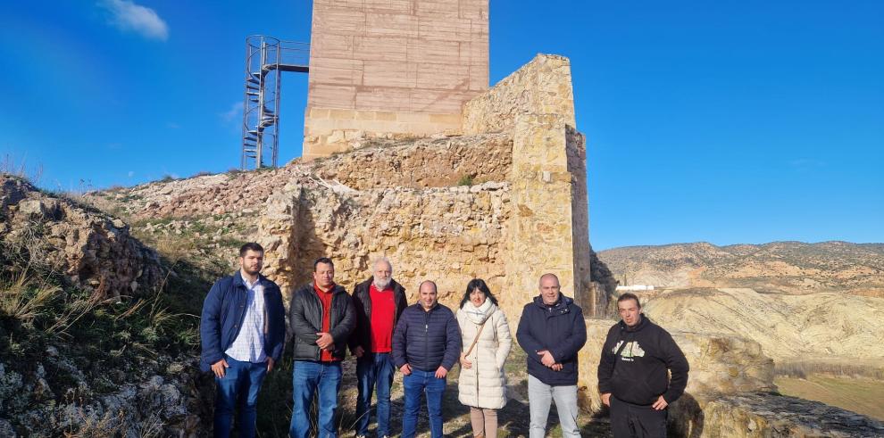 Visita de la directora general de Patrimonio Cultural a Villel.