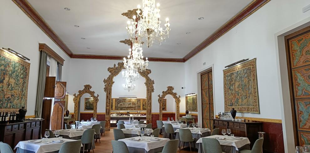 El comedor de la hospedería de La Iglesuela del Cid.