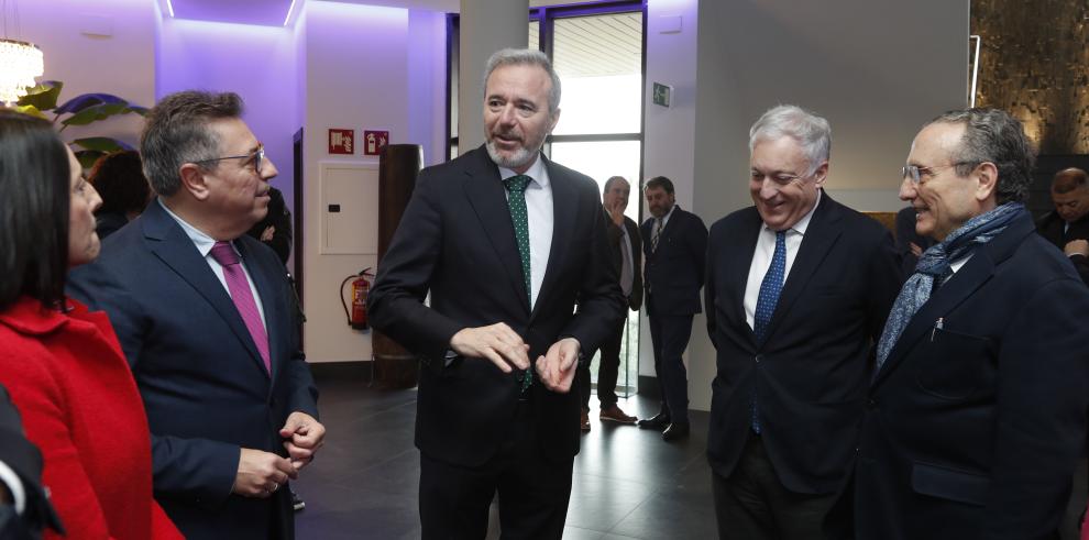 El presidente Azcón, este martes, en el foro 'El milagro económico de Aragón'.