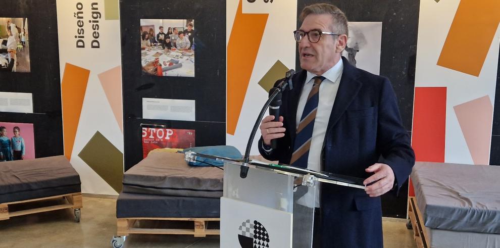 El director general de Planificación, Centros y FP, Luis Mallada, ha inaugurado las jornadas de diseño.