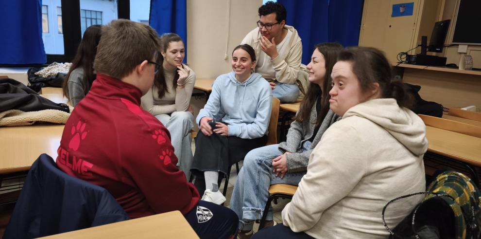 El campus, presentado este lunes, tiene como objetivo construir entornos inclusivos y sensibilizar sobre la