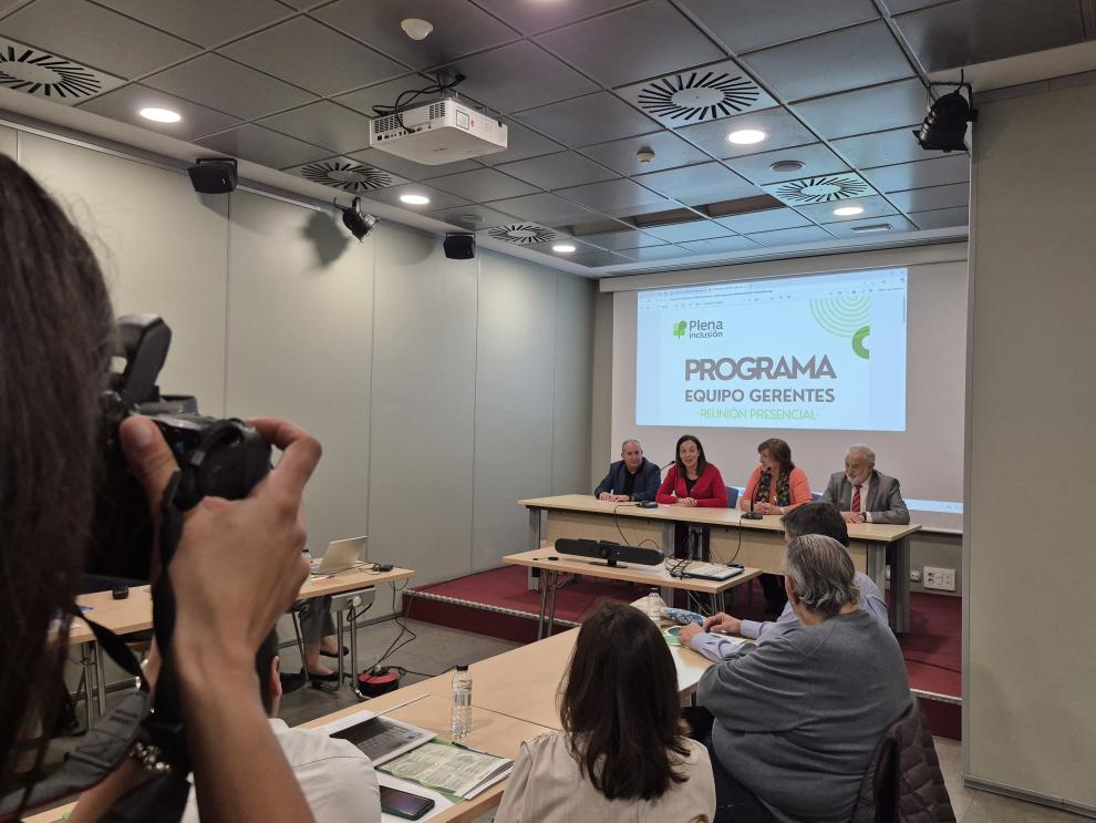 La Consejera ha hecho mención especial en su intervención a la despedida de Ramón Álvarez como gerente de Plena Inclusión Aragón