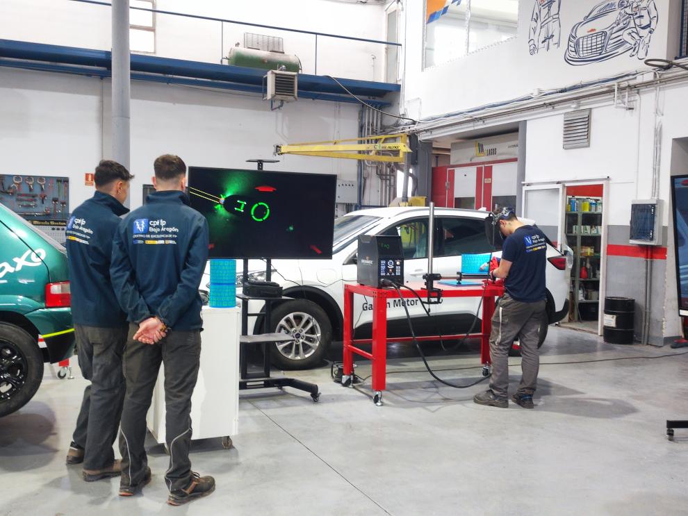 Simuladores de soldadura y pintura en el CPIFP Bajo Aragón, de Alcañiz.