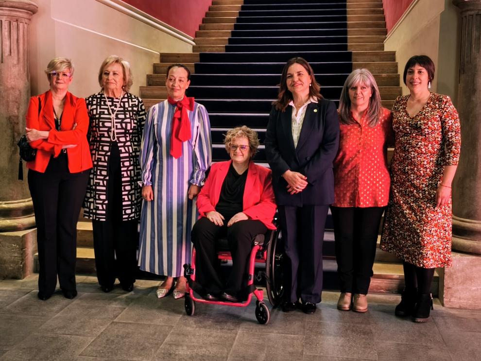 La consejera de Bienestar Social y Familia, Carmen Susín, ha asistido a una nueva edición de los Premios Zangalleta