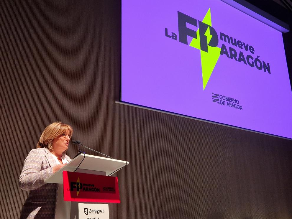 El primer foro 'La FP mueve Aragón' se ha desarrollado en el auditorio de Etopía, en Zaragoza.