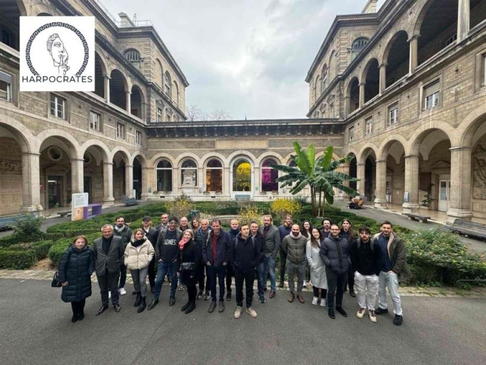 Imagen de una de las reuniones celebradas en París en relación al programa Harpocrates