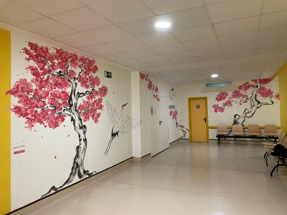 Image 5 of article El Hospital Nuestra Señora de Gracia de Zaragoza estrena un mural artístico en su Unidad de Trastornos Alimentarios