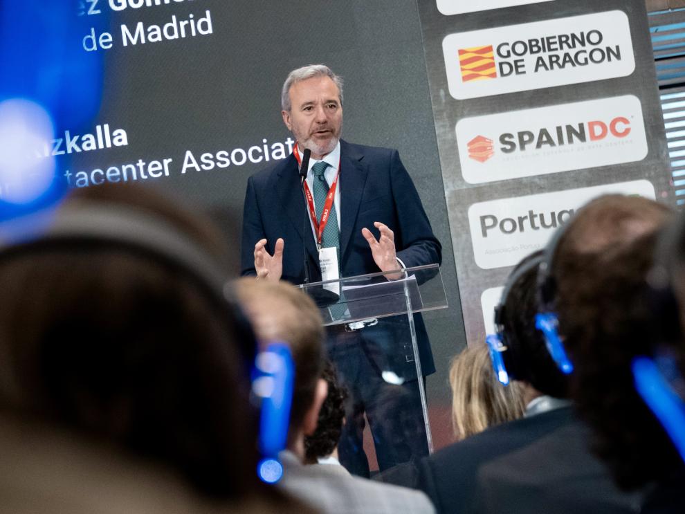 Imagen del artículo El presidente Azcón aboga por abrir la inversión en las redes de transporte de energía al capital privado