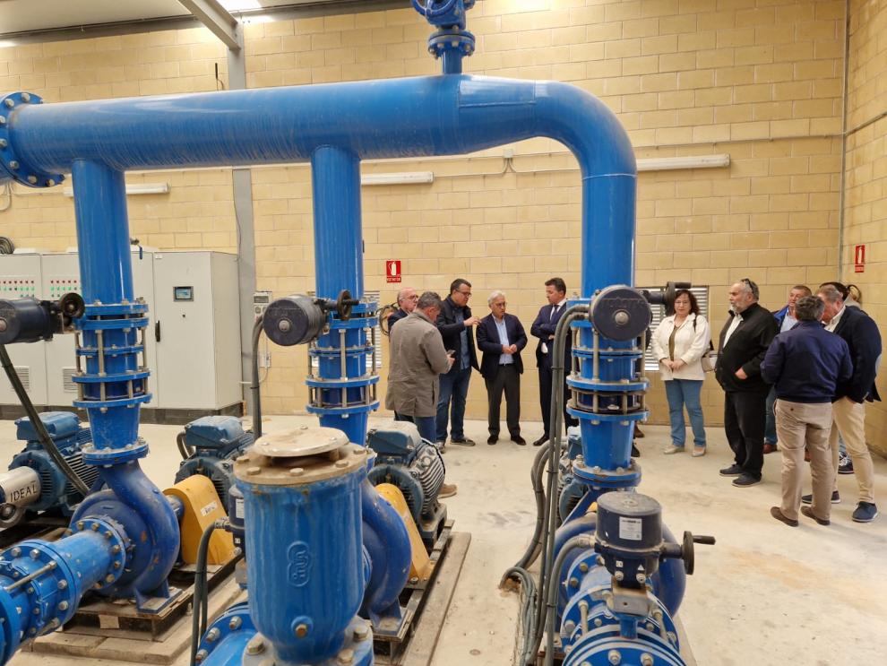El consejero Javier Rincón inaugura el nuevo sistema de riego a presión en Calanda (Teruel)