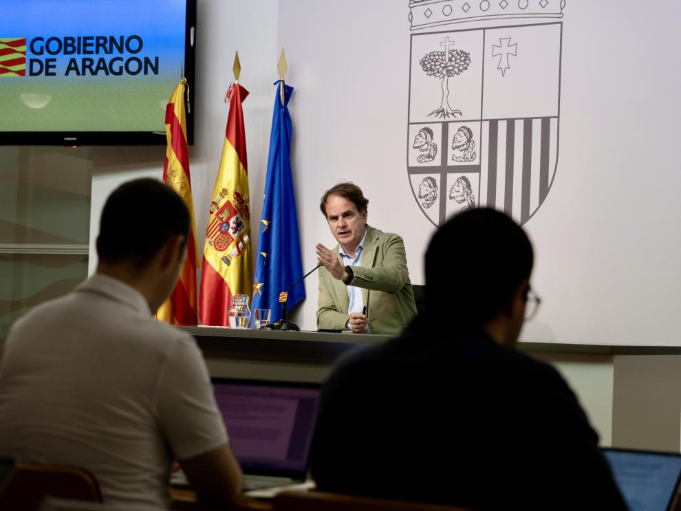 El consejero de Hacienda, Roberto Bermúdez de Castro, ha comparecido tras el Consejo de Gobierno