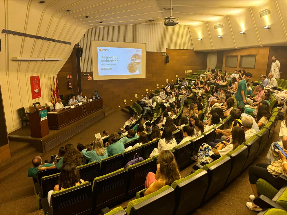 Acto de despedida de residentes en el Hospital Universitario Miguel Servet