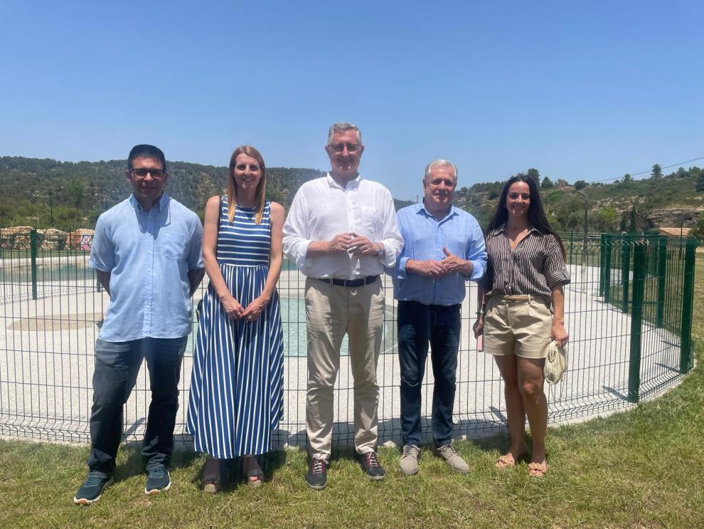 Imagen del artículo Blasco destaca el papel del FITE en su visita a las piscinas de Arens de Lledó