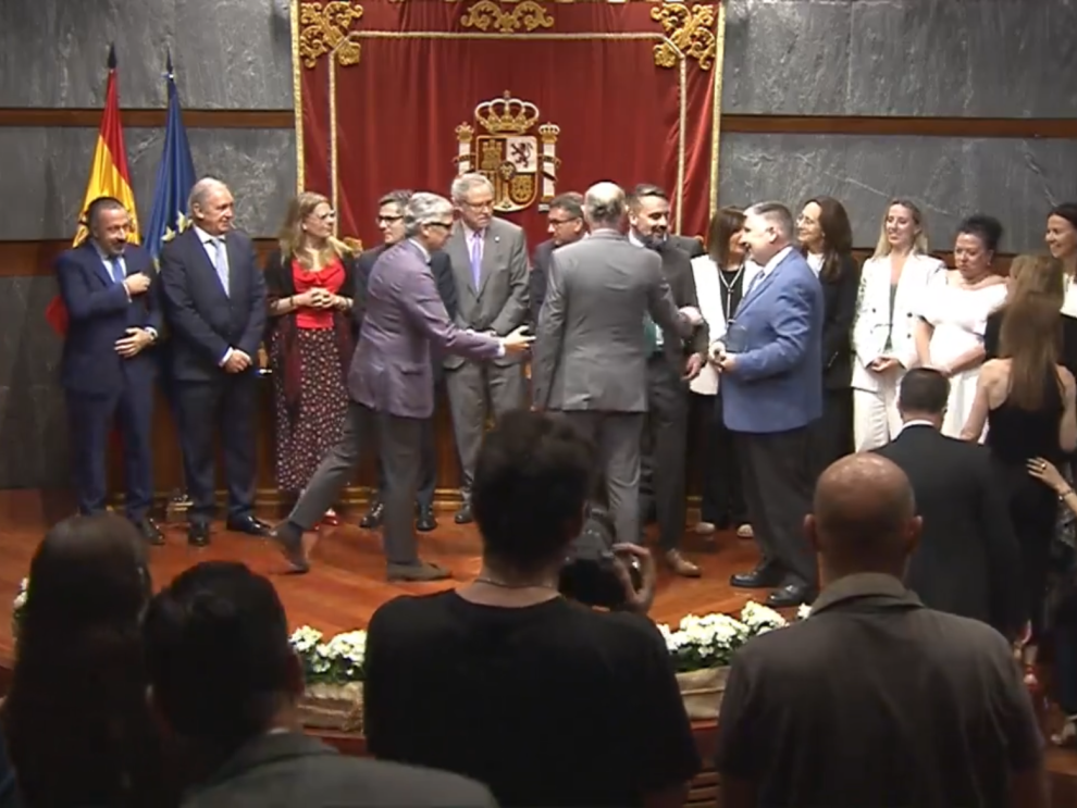 Image 1 of article El Gobierno de Aragón recoge el premio del CGPJ por su certificación pionera en la seguridad de procedimientos judiciales