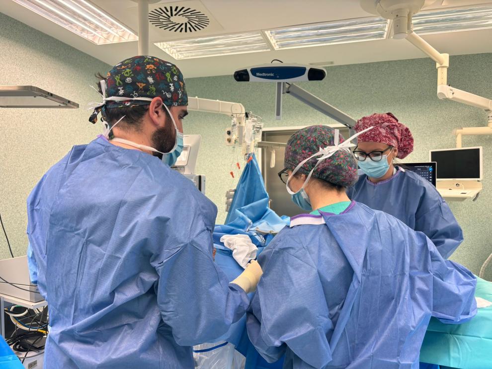 Imagen de archivo de una intervención quirúrgica realizada en el Hospital U. Miguel Servet