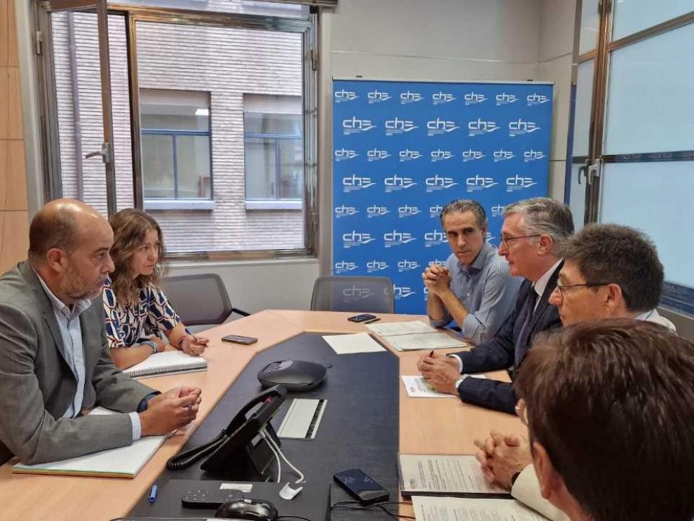 Reunión de trabajo entre el Gobierno de Aragón y la Confederación Hidrográfica del Ebro.