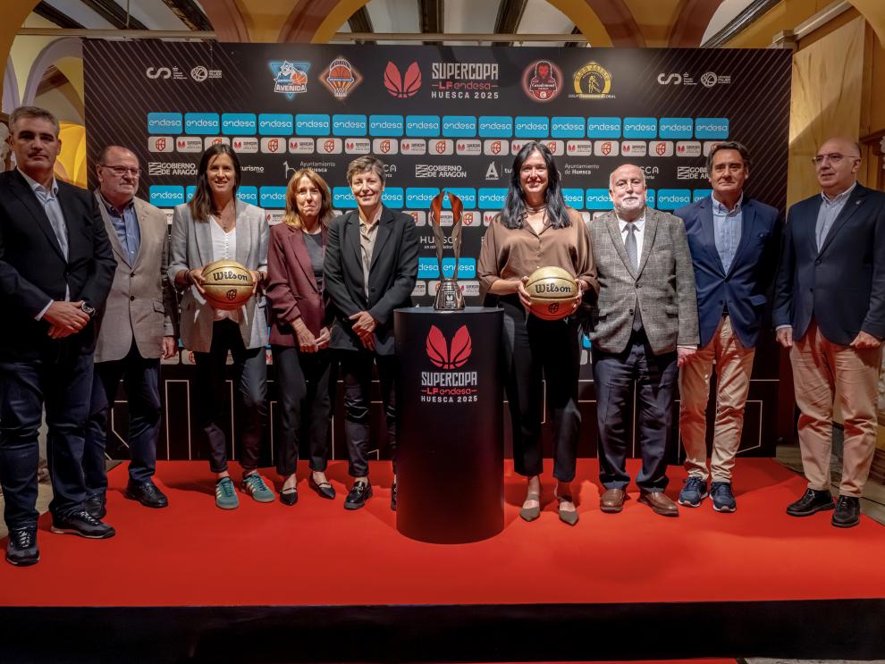 Presentación de la Supercopa LF Endesa 2025 en Huesca.