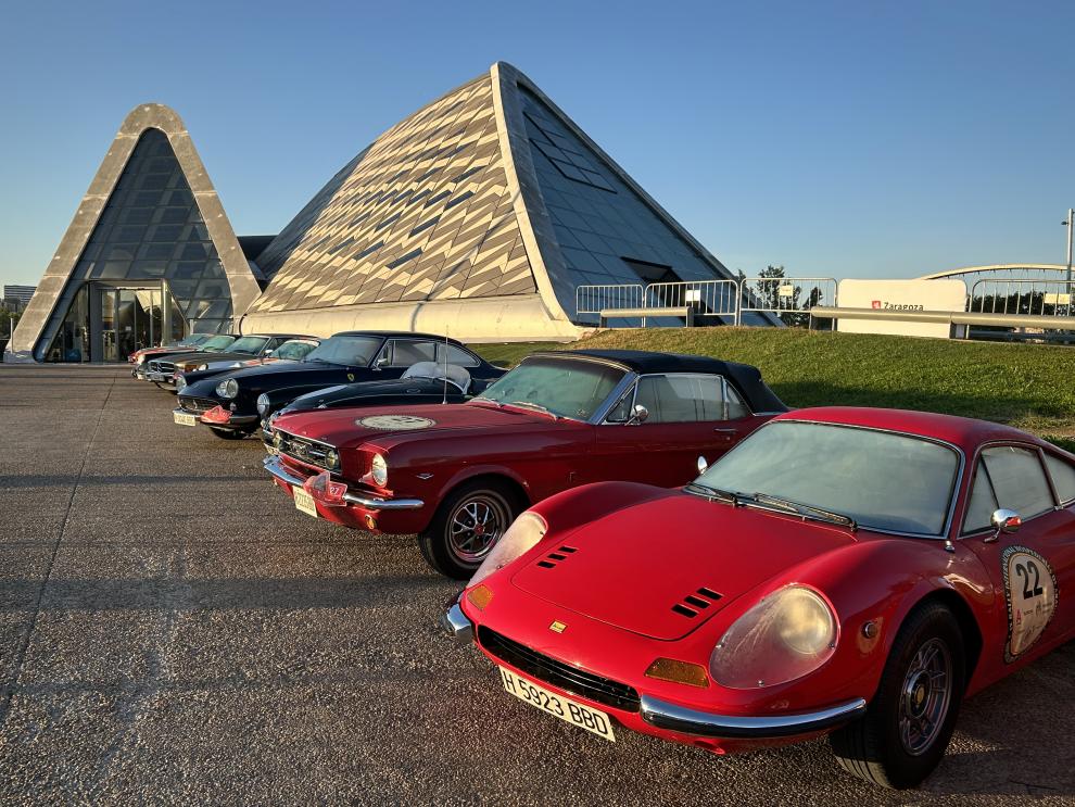 Vehículos participantes en el Rally Internacional Hospederías de Aragón