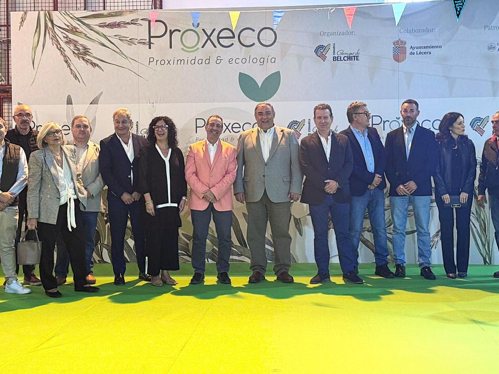 Foto de familia en la apertura institucional de PROXECO 2025.