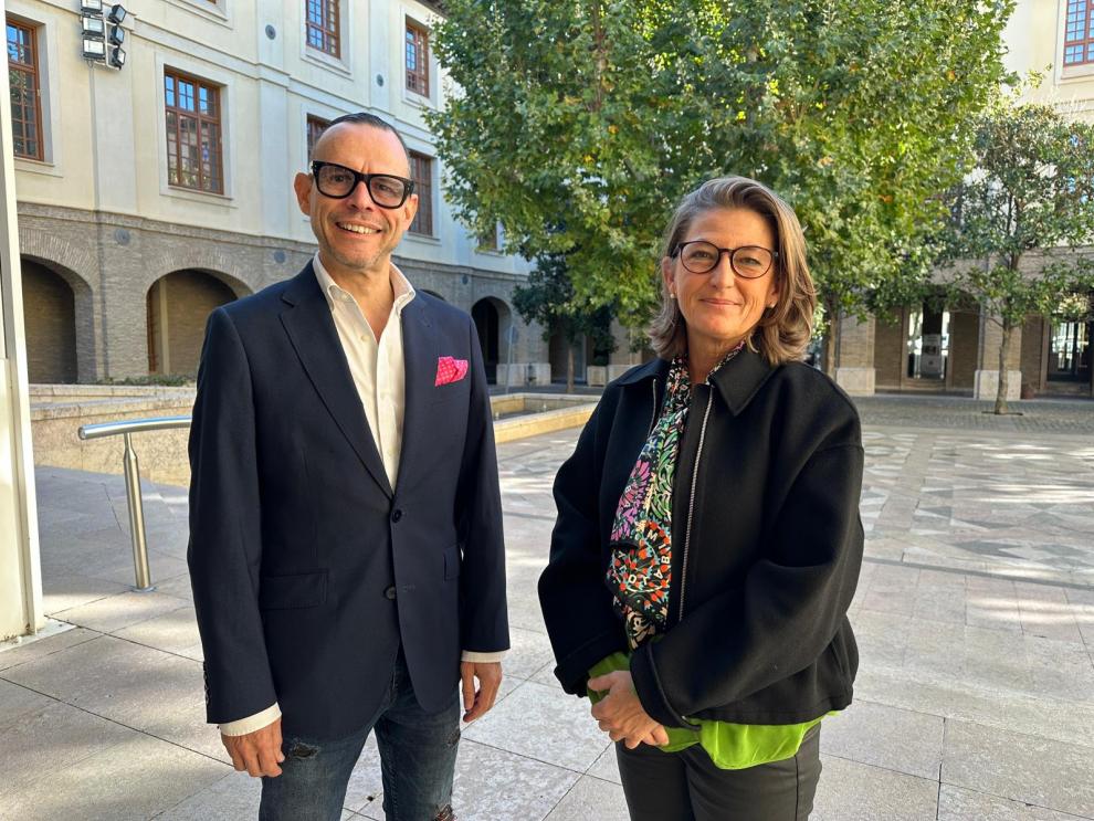 Pedro Olloqui y Natalia Martínez de Pisón, este martes en el Edificio Pignatelli,