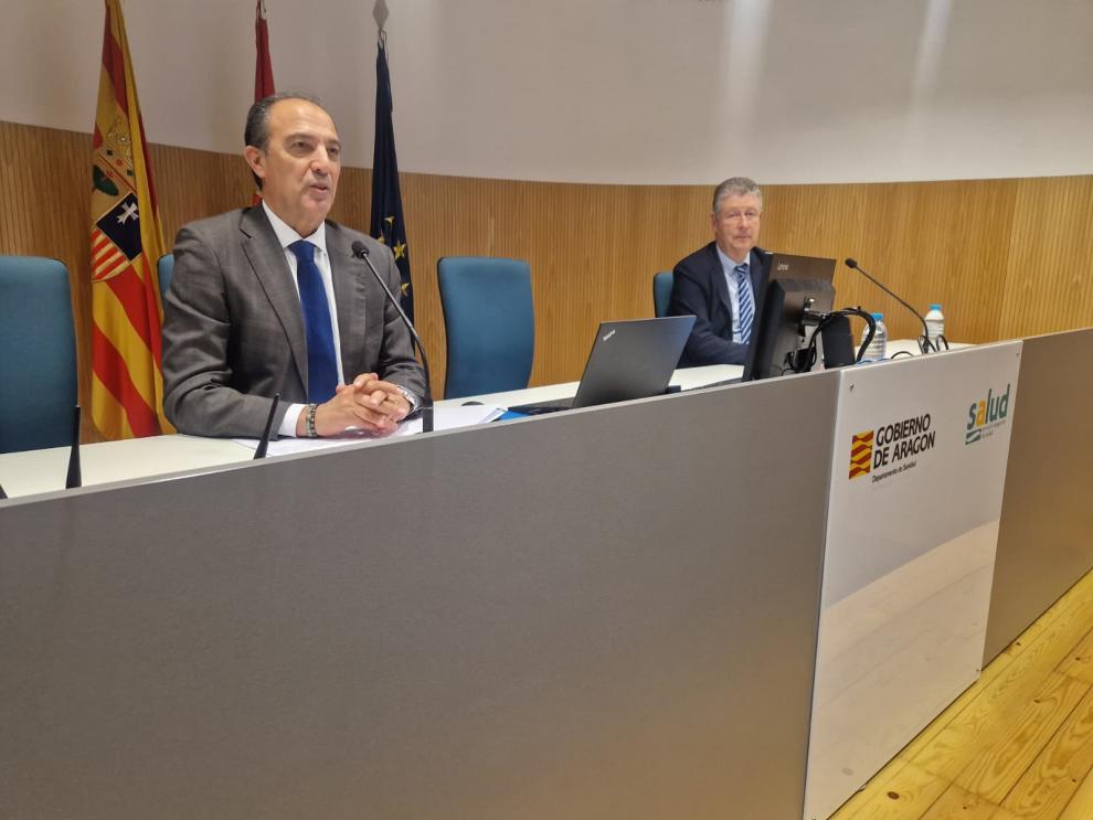 El consejero de Sanidad de Aragón inaugura la jornada 'La nueva gestión pública contractual desde la cooperación para más y mejor salud'