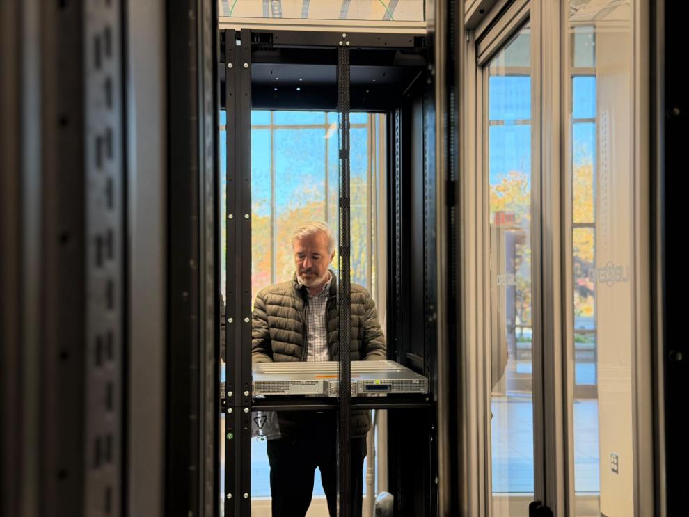 El presidente Azcón, en las instalaciones de Microsoft en Leesburg (Virginia).