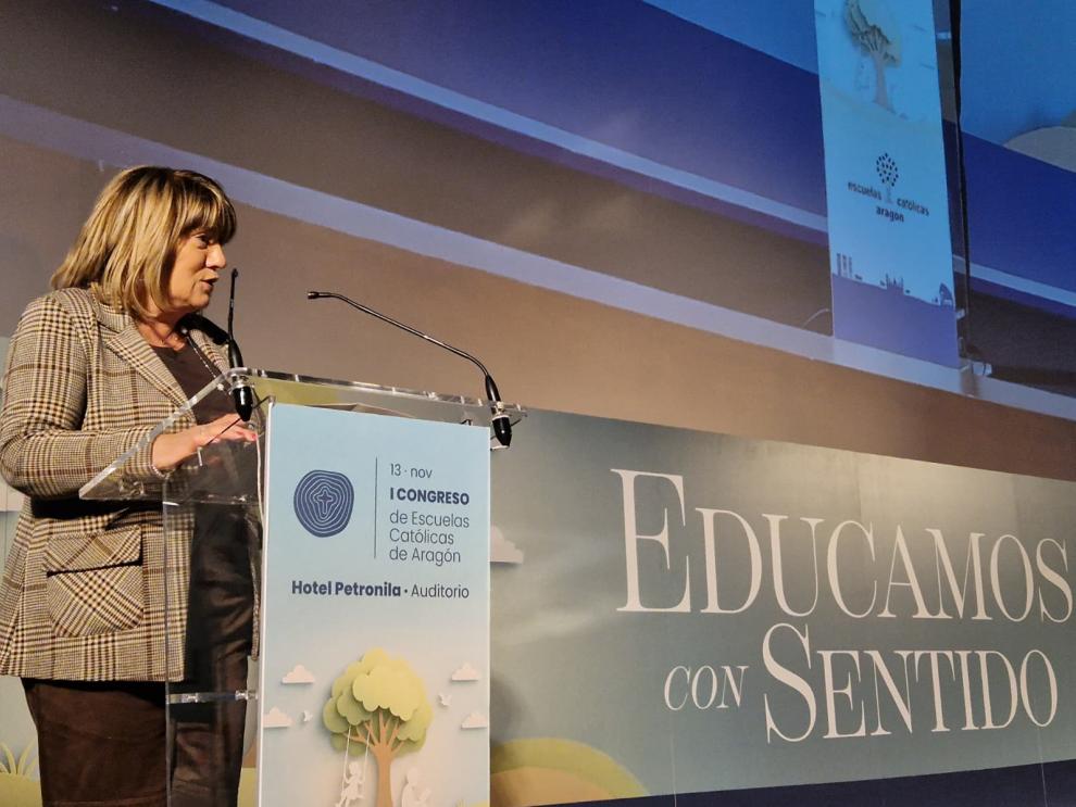 La consejera ha clausurado el I Congreso de Escuelas Católicas de Aragón.