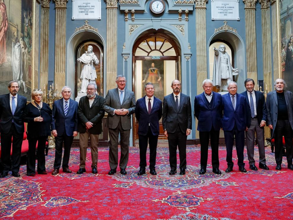 El consejero Blasco ha acudido al homenaje celebrado en el Senado en representación del Gobierno de Aragón.