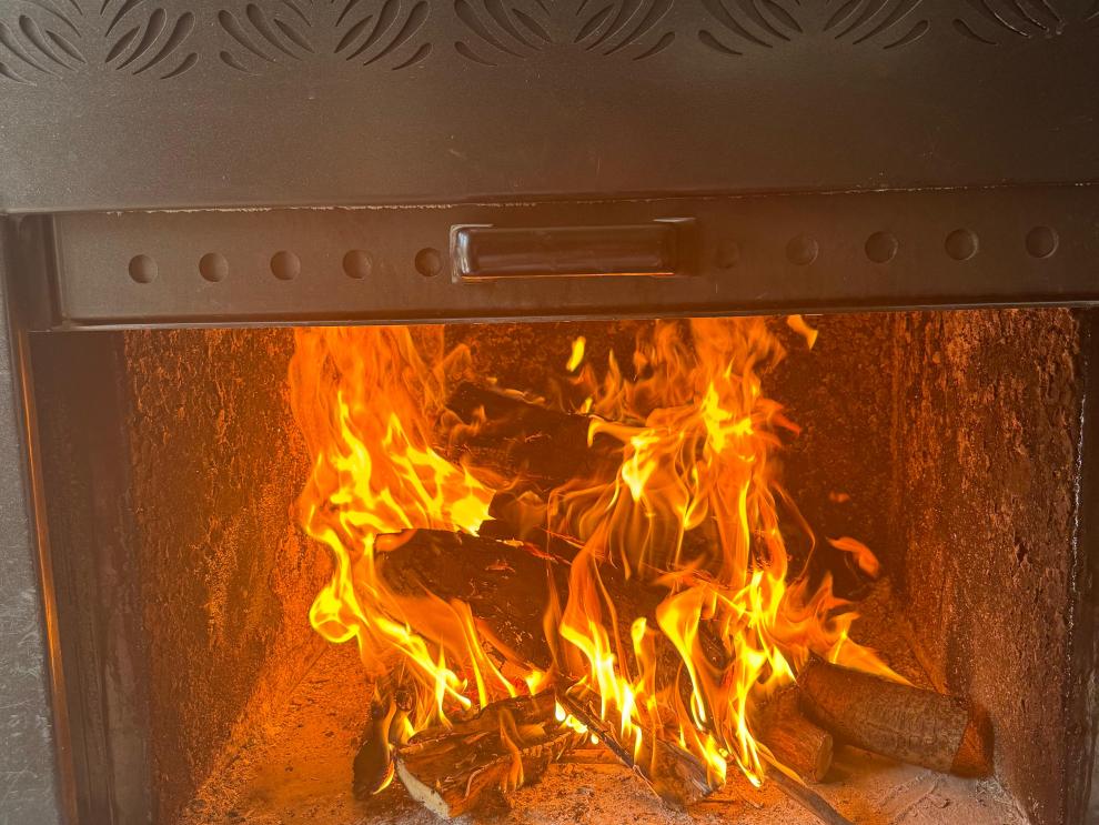 Para garantizar el buen funcionamiento de una chimenea hay que seguir unos pasos claros y sencillos